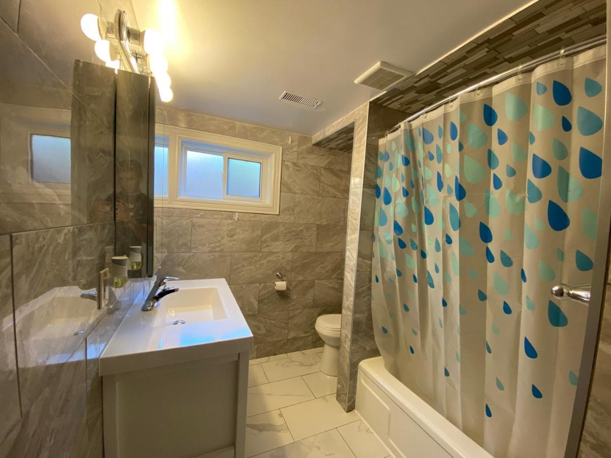 Yonge And Finch Subway !U Spacious & Cozy Private Bdr With Shared Bathroom Toronto Exterior foto